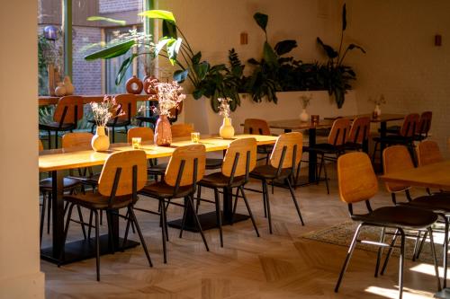 Food and beverages, Hotel Restaurant Ruimzicht in Zeddam