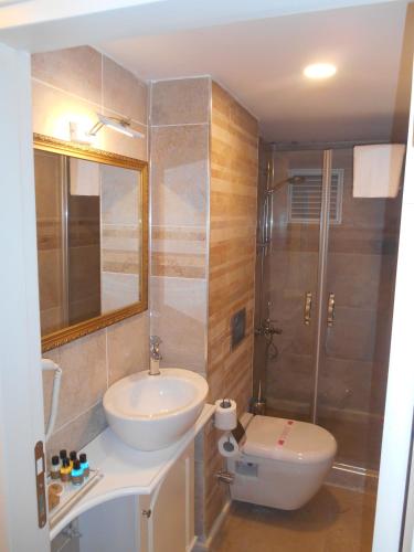 Hotel 1453 - image 13