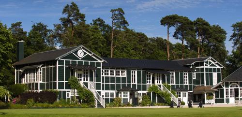 Golfpálya [saját], Independent Studio - Murmures - Luxury Guest House St Germain en Laye in Mareil-Marly
