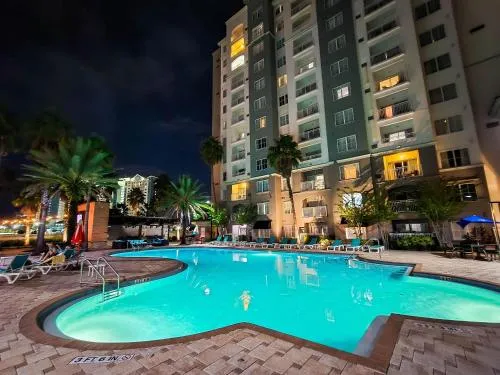 Modern Flat 4 Minutes from Universal – The Point Orlando photo 2