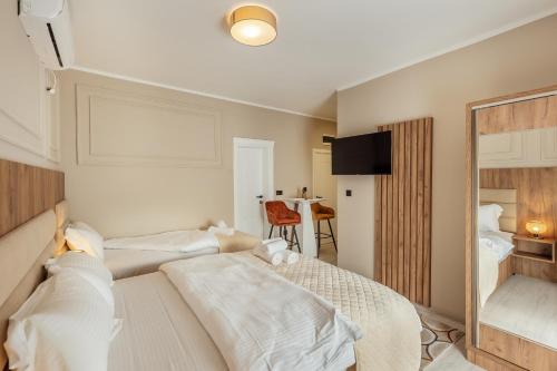 LuxA in ايجالو