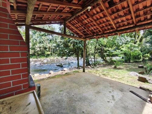 Létesítmények, Simplicidade em meio a Natureza -com acesso ao rio in Porto de Cima