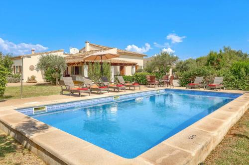 Villa Garriguer by Villa Plus