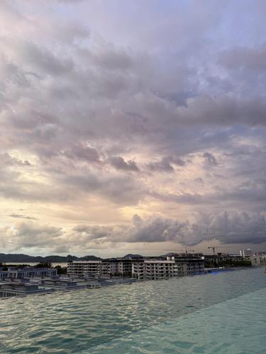 Sea & Sunset View at Sutera Avenue Near Imago in City Center