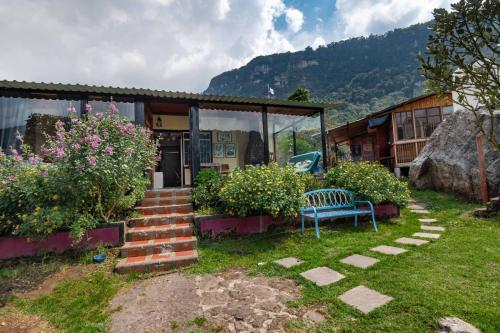 Hostal Waika