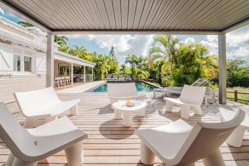 Charming family villa Desir des Iles in Berard