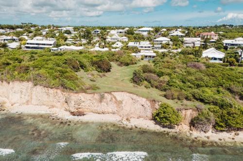 Charming family villa Desir des Iles in Berard