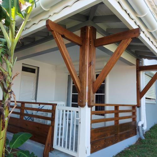 Residence IGUANN'LA in Terre-de-Haut