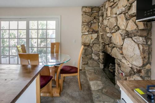 Facilities, Cozy 1BR Guest House with Mountain View in Simi Valley in Simi Valley (CA)