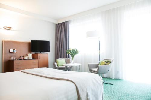 Radisson Blu Hotel Biarritz - image 11