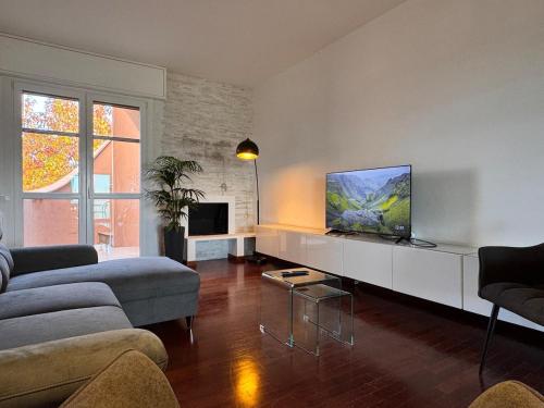 Panoramic penthouse with terrace in Milan