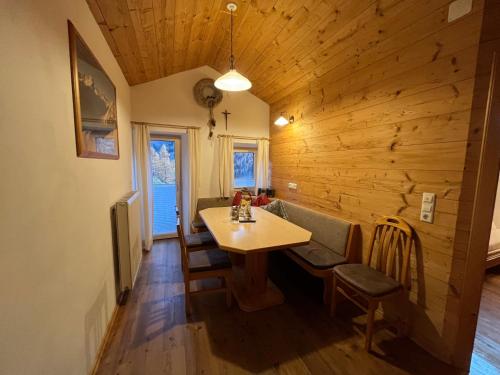 Iekārtas, Apartmenthaus Innerkratzerhof in Bichl (Tyrol)