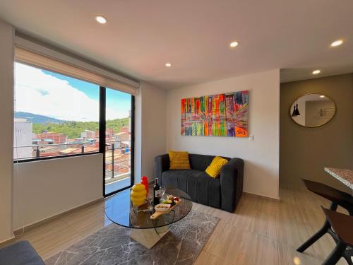 Cocina full, parqueadero y acceso a jacuzzi y bbq in 圣希尔