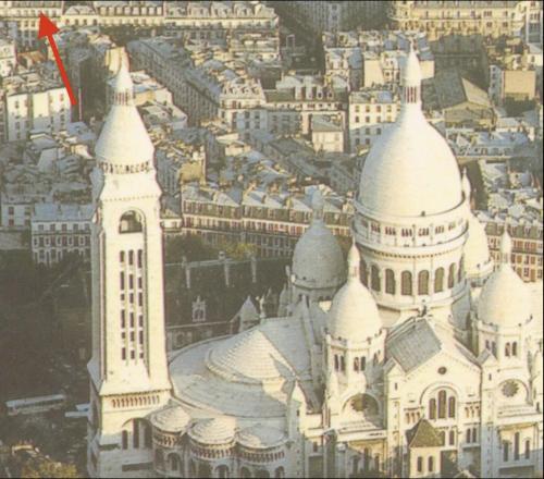 Surrounding environment, Stylish Montmartre Apartment in Pigalle