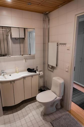 Entire Apartment - Rovaniemi City Centre - Private Sauna - Free WiFi 4