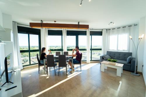 Apartamento para 6 en Torreblanca con vistas, AC, wifi y cerca de la playa- Brisaazahar, Torreblanca