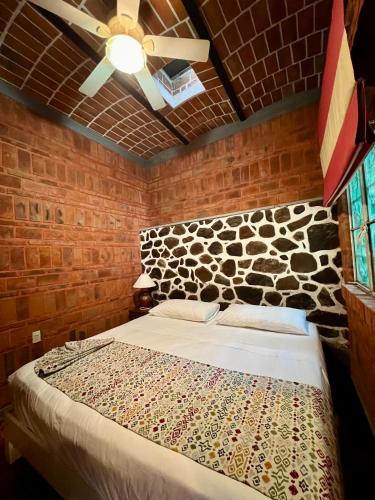 2 bedrooms, 2 beds