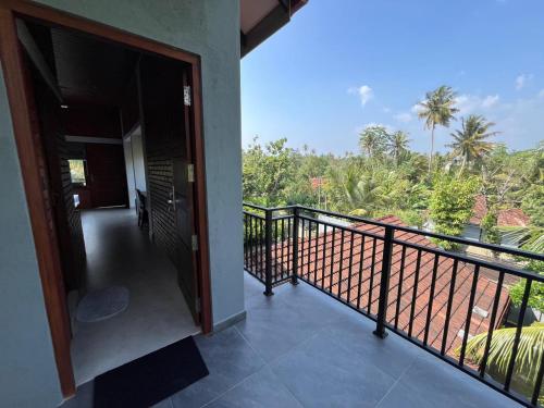 Cozy Corner - Midigama, Midigama East (foto 6)