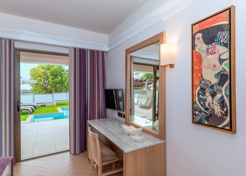 Porto Platanias Beach Resort & Spa - image 3