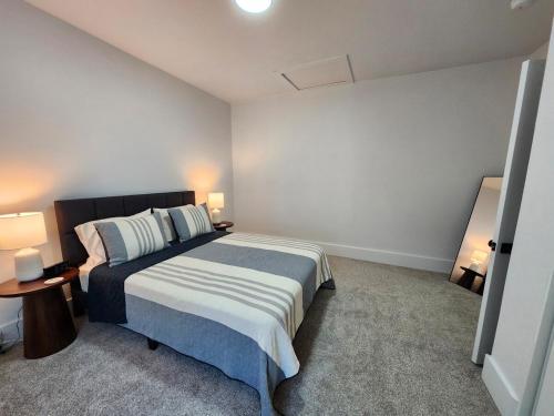 Carmie's 1920 bungalow on Main St in Denison (TX)