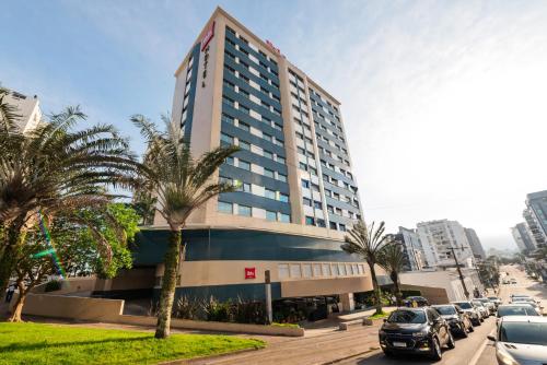 Exterior view, ibis Florianopolis in Florianopolis