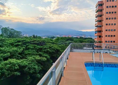 Apto Exclusivo en Cali con Balcón, Piscina y Sauna! Vive una Estancia con Estilo (Apto Exclusivo en Cali con Balcon, Piscina y Sauna! Vive una Estancia con Estilo) in ซิวดัด คาร์ดิง