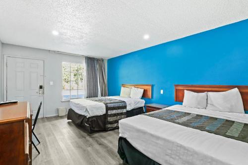 Jeffersonian Motor Inn - image 7