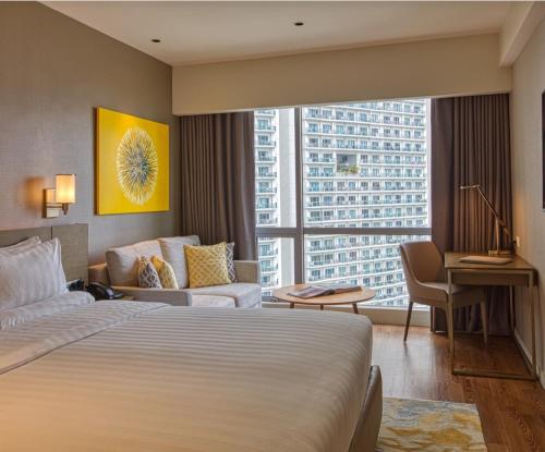 Novotel Executive Suite - Acqua Manila 2905, Manila