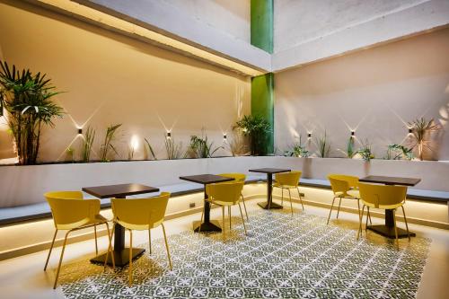Dotări, Hotel Attic 33 in Medellín