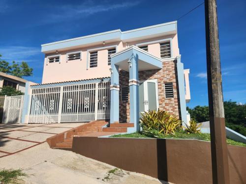 Humacao Puerto Rico house sleeps 8 in Humacao