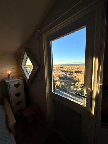 Tiny Cabin Under the Northern Lights in Leira