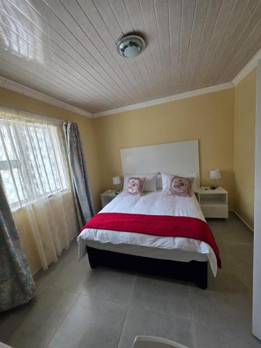 Sweet Home Guest House in Amalinda