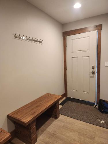 Luxury Ridge Townhome Stunning Eden Valley Views - image 13