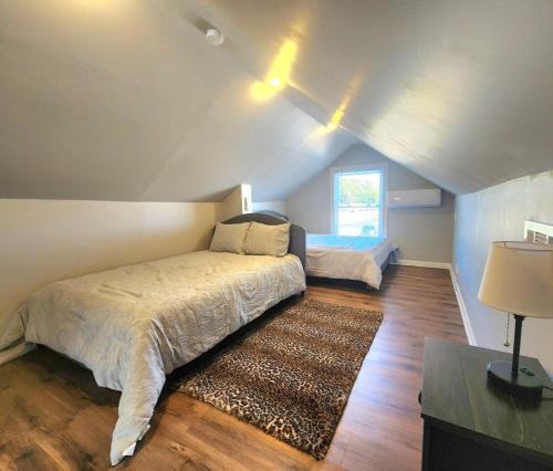 Crestwood Gem in Crestwood (IL)