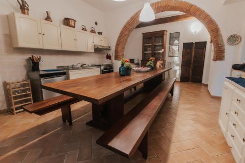 Konyha, DONNA LAURA - Holiday Home in Puliciano