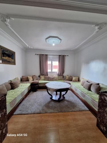 . Huge Cozy Apartment