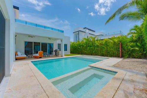 Caribbean Dreams in Oceanfront Sosua Ocean Village in Sea Horse Ranch
