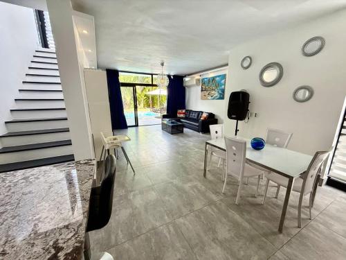 Marisol Villa in Oceanfront Comm in Sea Horse Ranch