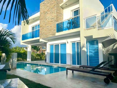 Unique Villa in Oceanfront Com Sosua Ocean Village in Sea Horse Ranch