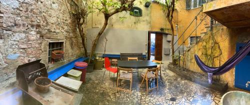 Blu Klein in Foligno