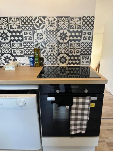 Kitchen, Appartement vue Loire in Ile Offard