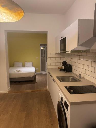 Studio 003 Avenue Louise, Bruxelles (foto 8)