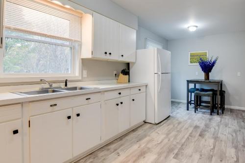 Ski, Hike & Explore: Home 5 Mi to Dtwn Burlington! in Essex (VT)