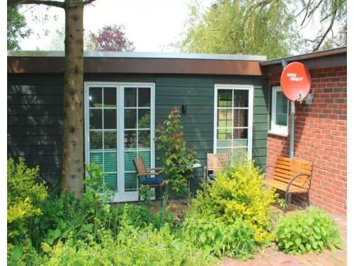 Ferienwohnung am Deich mit Terrasse in Burhave in Burhave, Deutschland