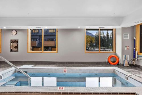 Creekside Cove in Spring Creek - image 3