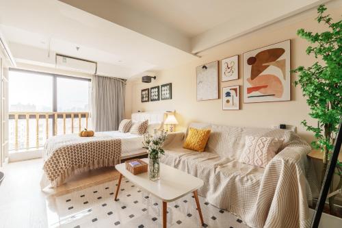 Qiya Luxury Apartment Lujiazui Beiyangjing Subway Station Branch, Szanghaj
