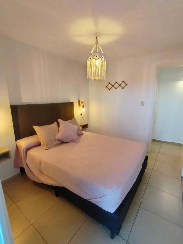 Departamento Boho Chic Corazón de Nueva Córdoba - image 4