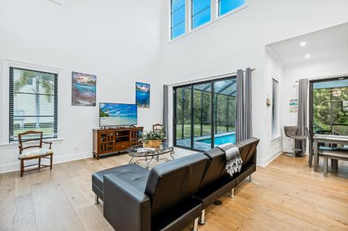 Létesítmények, 140 Ocean Estates Dr in Lakewood Park (FL)