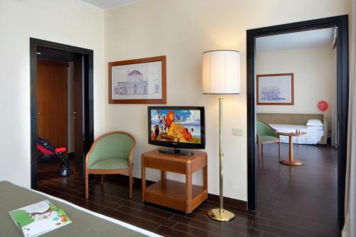 Starhotels Business Palace - image 26