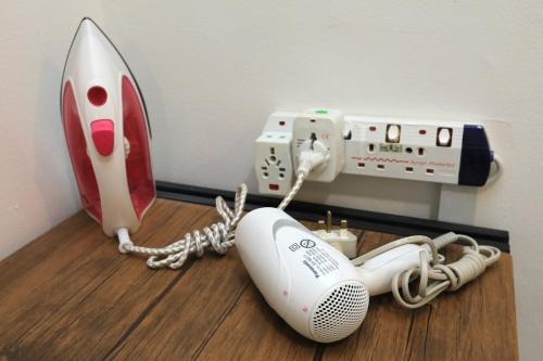 4BR-8Pax-3mins to IMAGO & Gleneagles KK in City Center